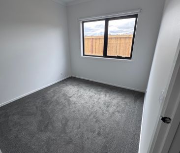 Fraser Rise - Photo 1