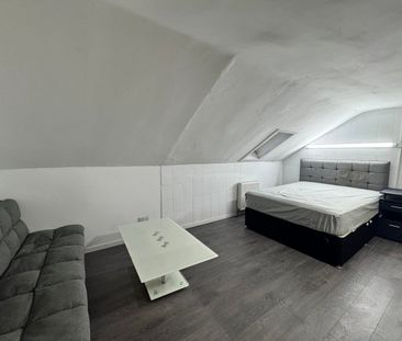 Room in a Shared House, Dixon Avenue, G42 - Photo 3