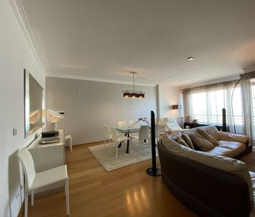 4 room luxury Apartment for rent in Lisbon, Portugal - Photo 6