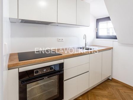 Pronájem bytu 2+kk 89 m2 - Fotografie 2