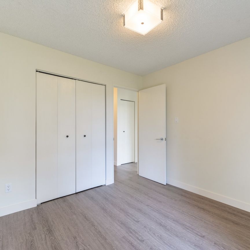 Garden Oaks - Photo 1