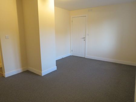 High Street, Newmarket - Photo 2