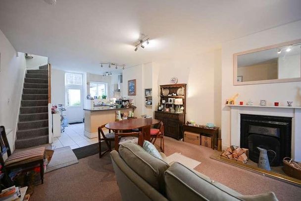 Church Hill, Midhurst, GU29 - Photo 1