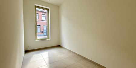 Appartement te huur in Kapellen voor € 1.175 met 2 slaapkamers - Photo 3