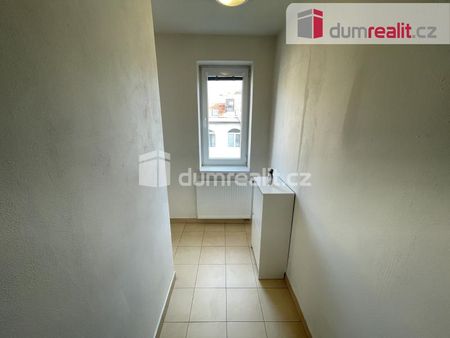 Pronájem bytu 1+kk 25 m2 - Photo 2