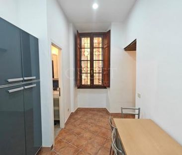 Trastevere: 80sqm. Furnished. 1 bedroom, 2 baths, modern kitchen, l... - Photo 3