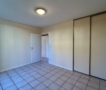Location Appartement 2 pièces 50m² ANGOULEME 16000 - Photo 4