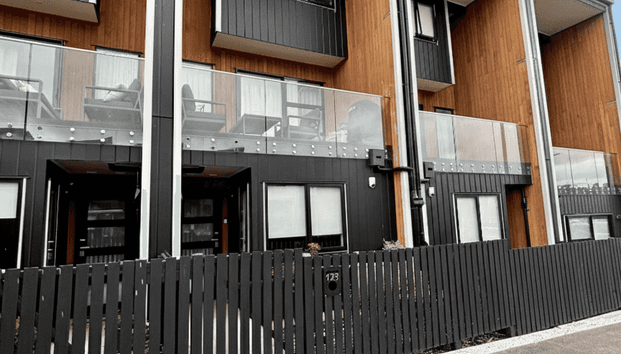 Modern Three-Bedroom Townhouse - Photo 1