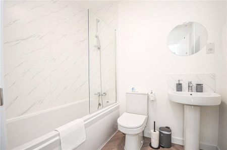 1 bedroom apartment to rent - Photo 4