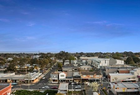MODERN 2- BEDROOM APARTMENT WITH STUNNING BAY VIEWS + WHITE GOODS - Photo 5