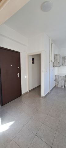 Ενοικίαση κατοικίας, 49 τ.μ., Αθήνα, 490 € - Photo 2