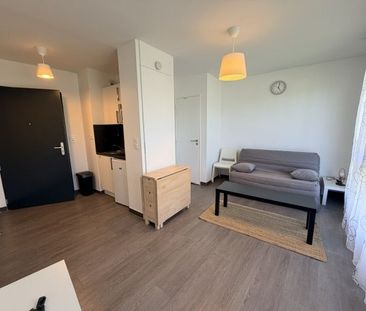 Location Appartement 1 pièce 22m² ROSIERES PRES TROYES 10430 - Photo 3