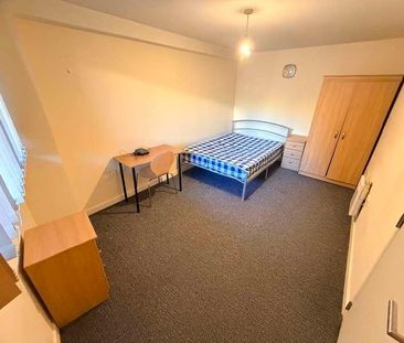 Trinity Court, Higher Cambridge Street, Manchester, M15 - Photo 3