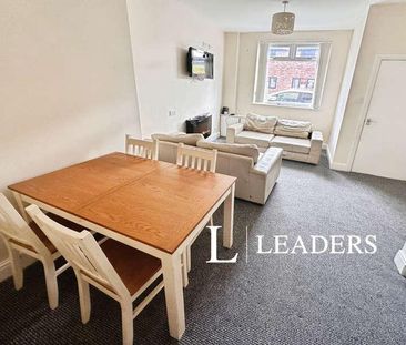London Road; Trent Vale;, ST4 - Photo 1