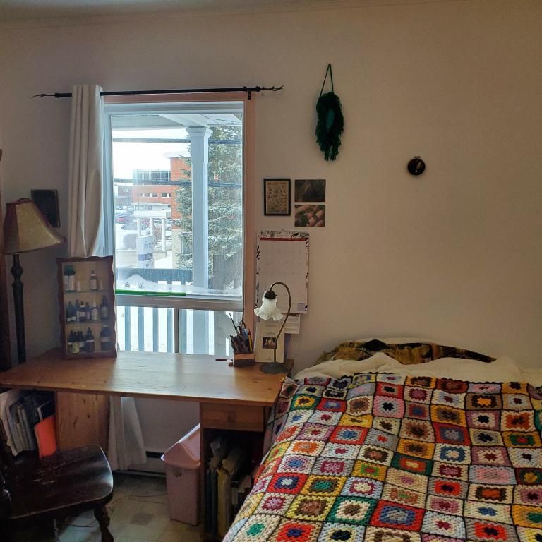 Colocation au centre-ville de Rimouski - Photo 1