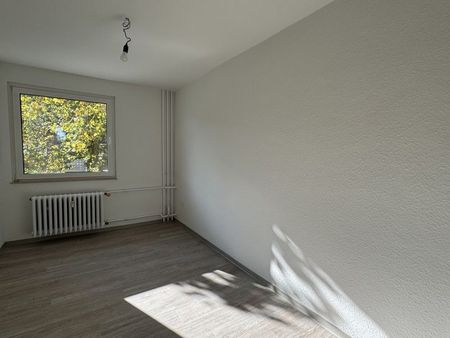 tolle 3-Zimmer-Wohnung mit Balkon - Foto 5