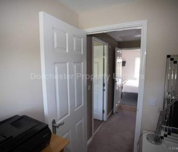 4 bedroom property to rent in Dorchester - Photo 3