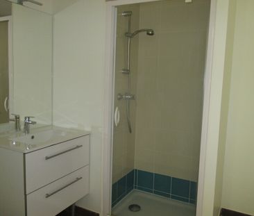 Location Appartement 2 pièces 41m² ORLEANS 45000 - Photo 3