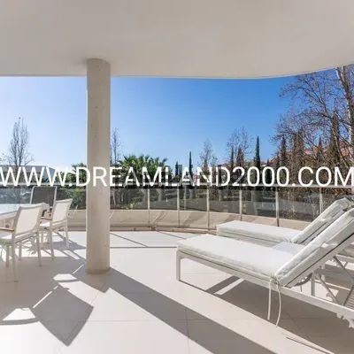 Alquiler de piso en C. Nogal del Higuerón - Photo 1