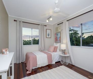 2 Banora Court, Mount Louisa - Photo 2