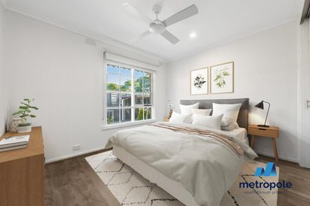 2/10 Capitol Avenue, MCKINNON, VIC - Photo 3