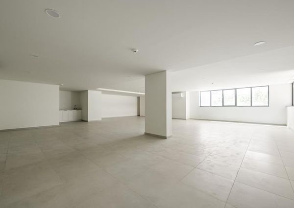 2 Bedroom Apartment with parking, Miraflores, Oeiras