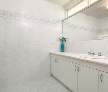 Para Hills - Photo 2