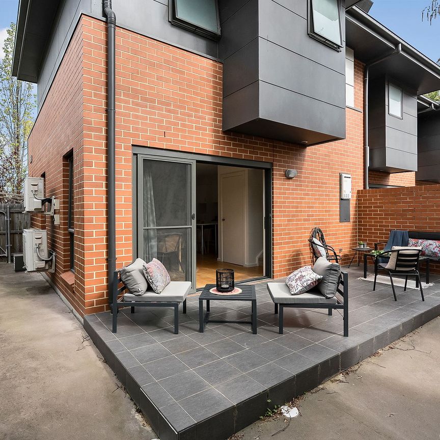 12/10 Robson Street, Garran - Photo 1