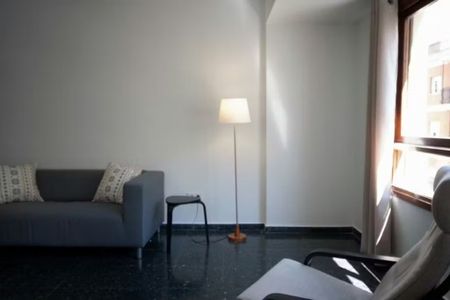 Calle de Alejandra Soler, Valencia, Valencian Community 46003 - Photo 3