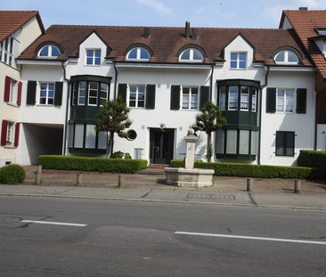 moderne Wohnung mit geräumigen Estrich - Photo 1