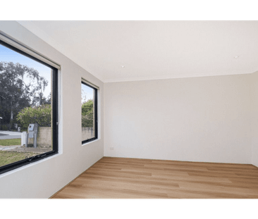 Modern, spacious and secure home - Photo 6