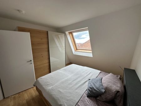 „Top-Lage! 2-Zimmer mit Balkon & Schlossbergblick ab 12/25“ - Photo 3