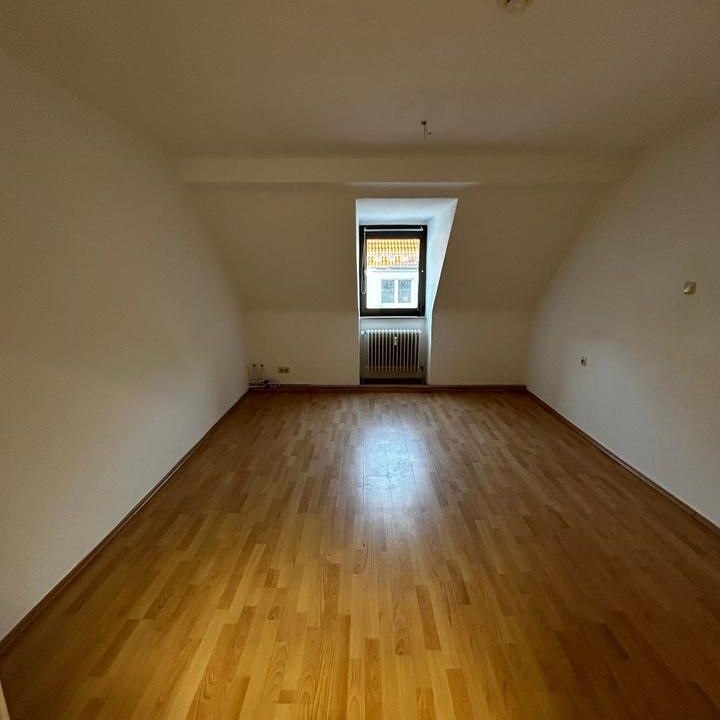 Zentrale 2-Zimmer-Wohnung in Steinbühl ***Besichtigung: Montag, 16.02.2026 um 16:00 Uhr*** - Foto 1