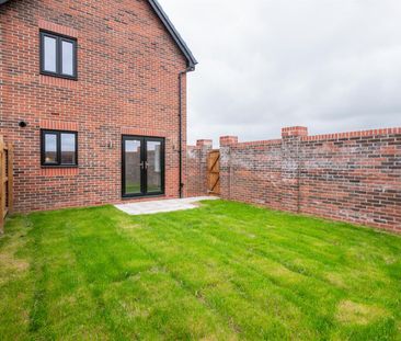 3 Bedroom House To Rent - Photo 2