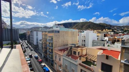 Studio for rent in Zona Rambla - Photo 3