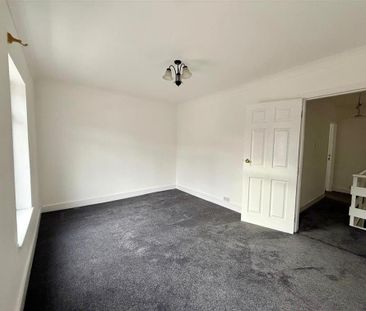 Churchville Road, Bedford - Photo 6