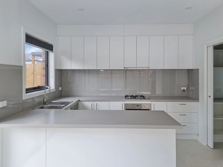 NEAR NEW TOWNHOUSE - Photo 5