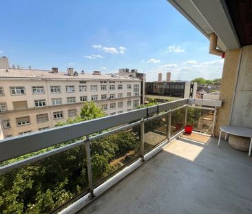 Grand deux pièces meublé avec deux balcons – Krutenau / rue Paul Reiss - Photo 5