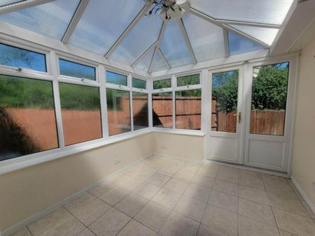 2 bedroom bungalow to rent - Photo 5