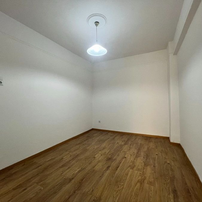 Studio/Γκαρσονιέρα για ενοικίαση Τσινάρι (Άνω Πόλη) - Φωτογραφία 1