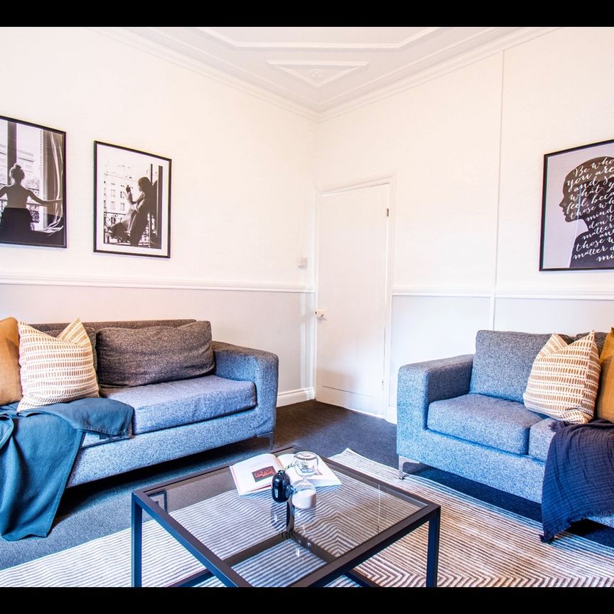 4 Bed End Terrace, Colton Road, LS12 - Photo 1