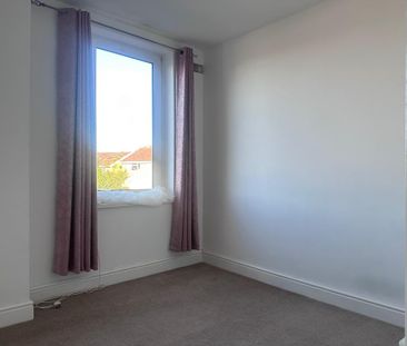 2 bedroom semi-detached house to rent - Photo 3