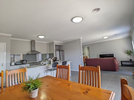 Point Cook - Photo 3