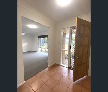 10 Palmerston Dr, Oxenford, Qld 4210 - Photo 1