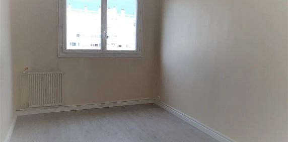 Location appartement 4 pièces - 75m² à Mâcon (71000) - Photo 2