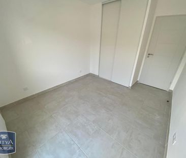 Location Appartement 3 pièces 59m² HYERES 83400 - Photo 5