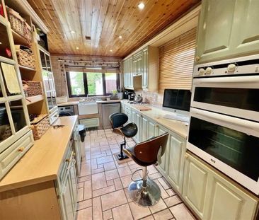 4 Cregagh Park East, Cregagh, Belfast, BT6 9LG - Photo 6