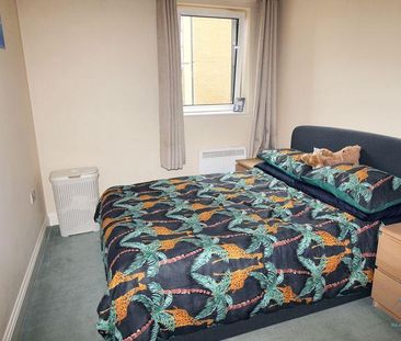 2 bedroom apartment to rent - Photo 3