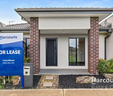 Spacious and Modern 4 Bedroom Home in Wollert - Photo 5