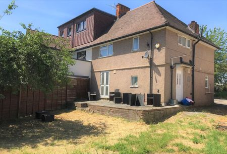 Room in a Shared House, Taylors Green, W3 - Photo 5